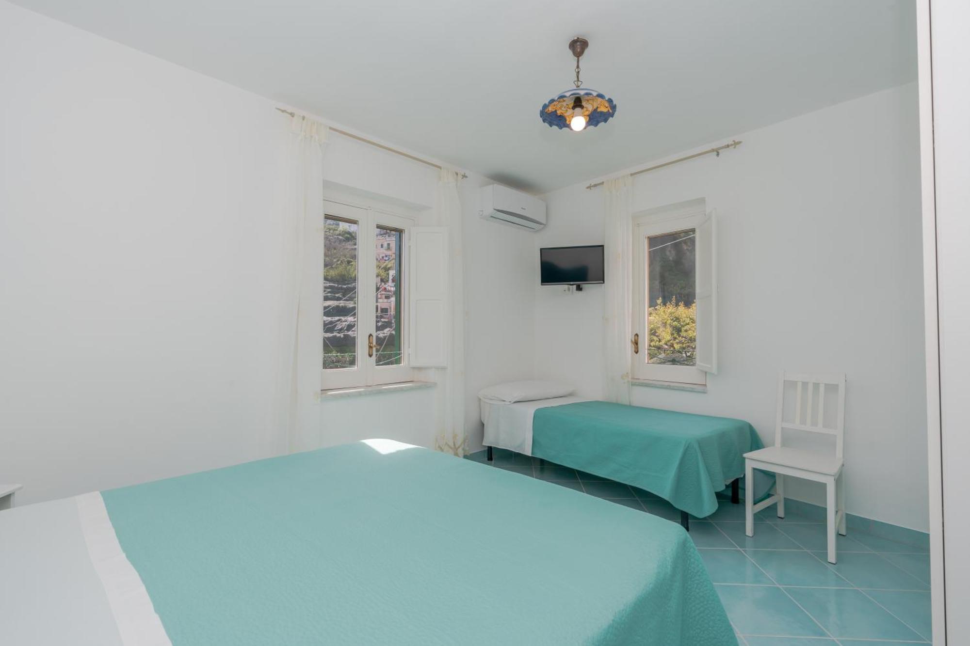 Little House Villa Minori Bagian luar foto